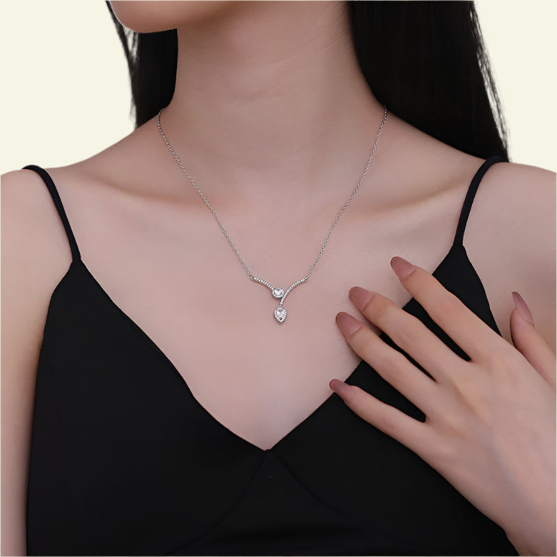 Elegant V-Shaped Water Drop Necklace – Sparkling Micro-Inlaid Zircon Design.